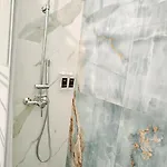 Venere Supercentral Bed and Breakfast 3*